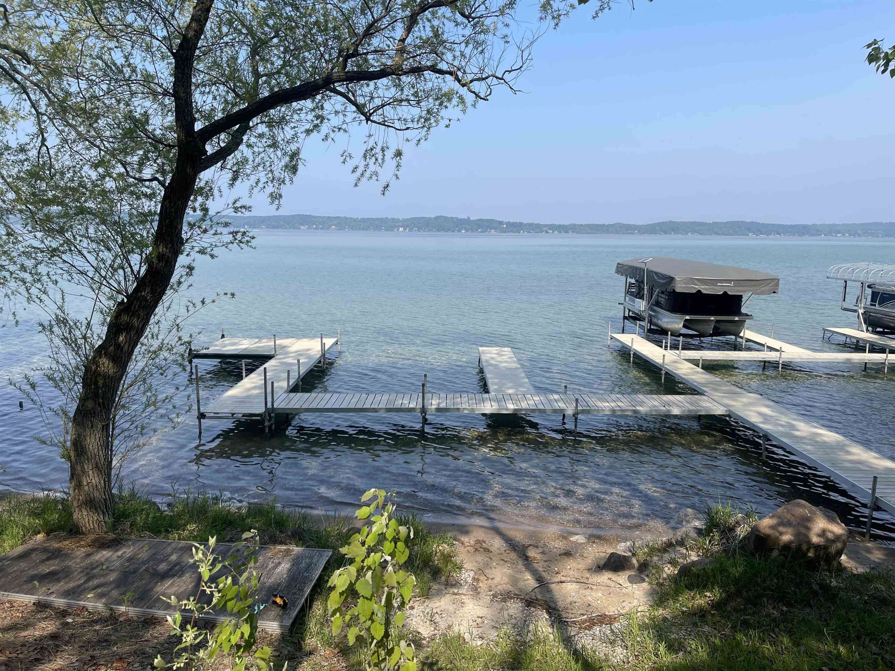 Alden, MI 49629,8923 Torch Lake Drive, SE