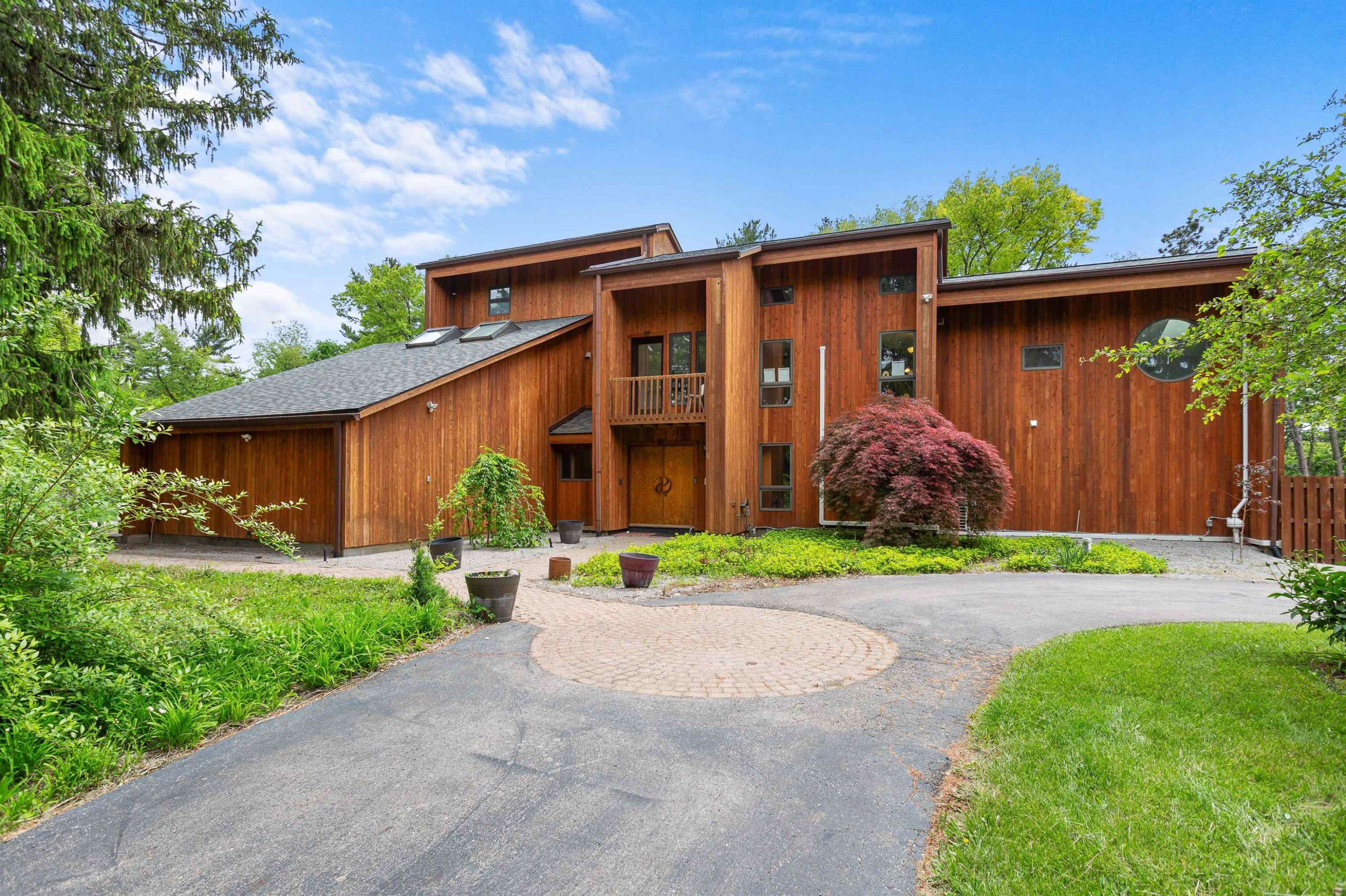 Ann Arbor, MI 48105,4340 E Huron River Drive