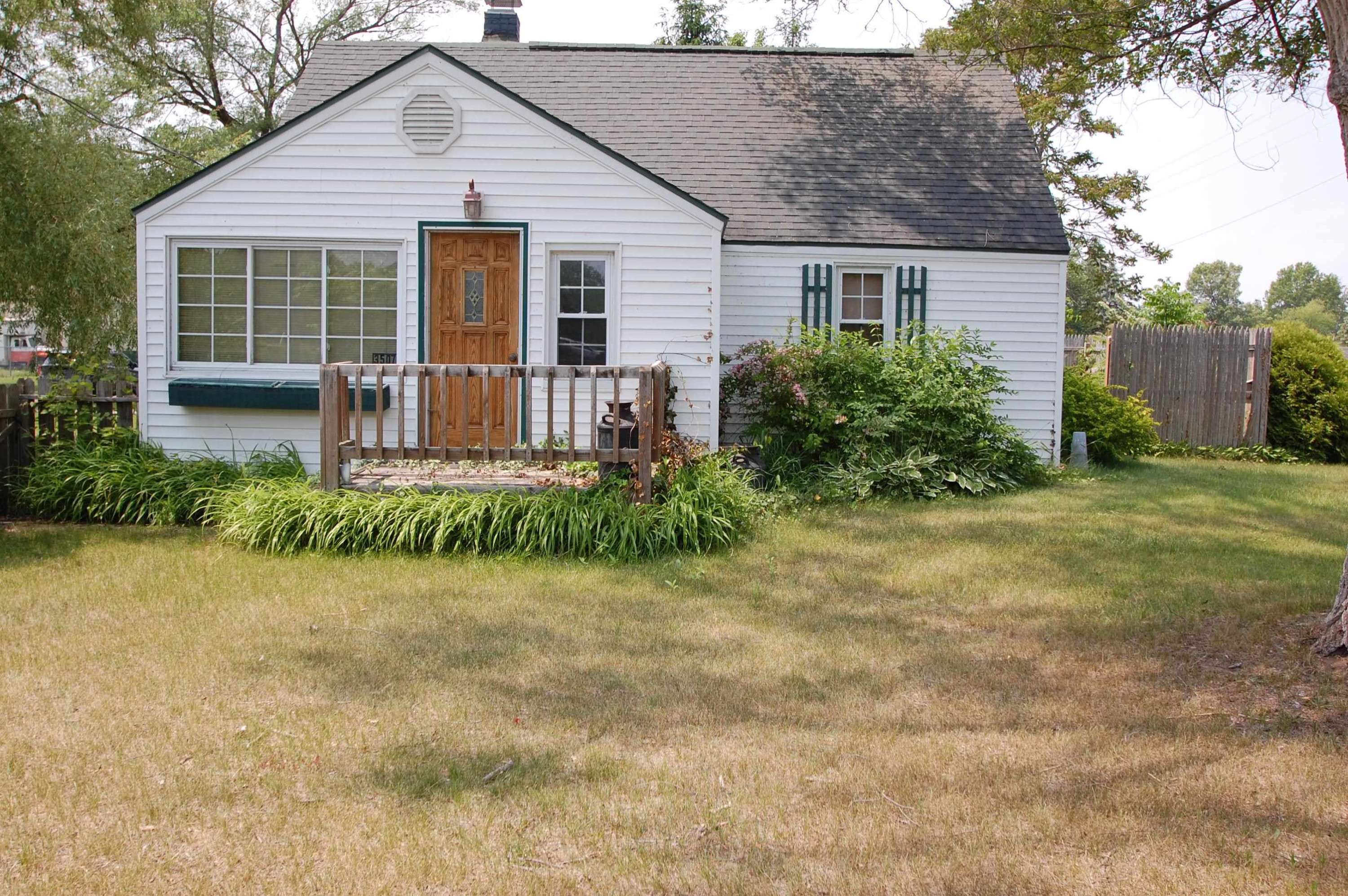 Pinconning, MI 48650,3507 N Huron Road