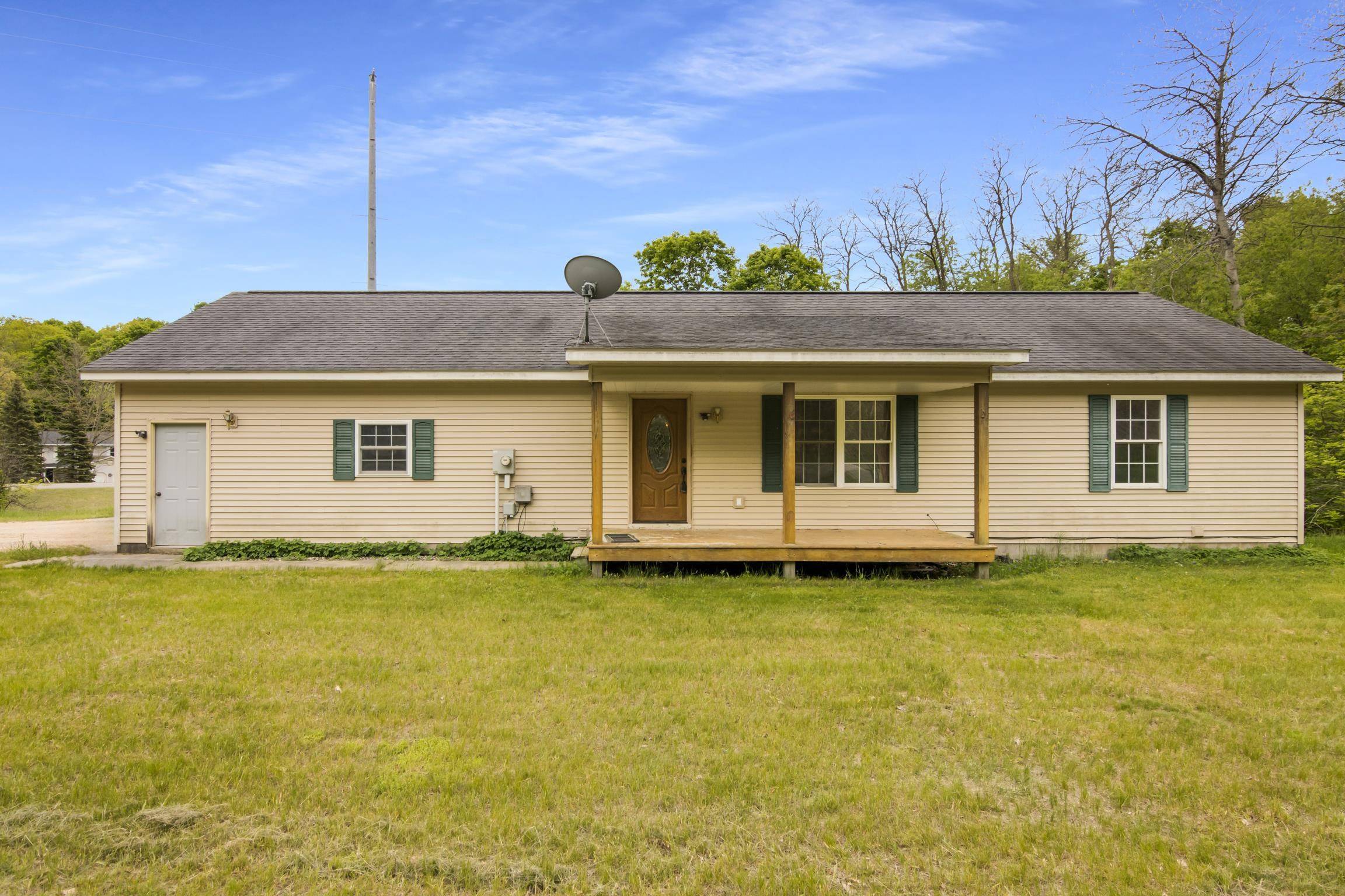Traverse City, MI 49686,2733 Windcrest Lane