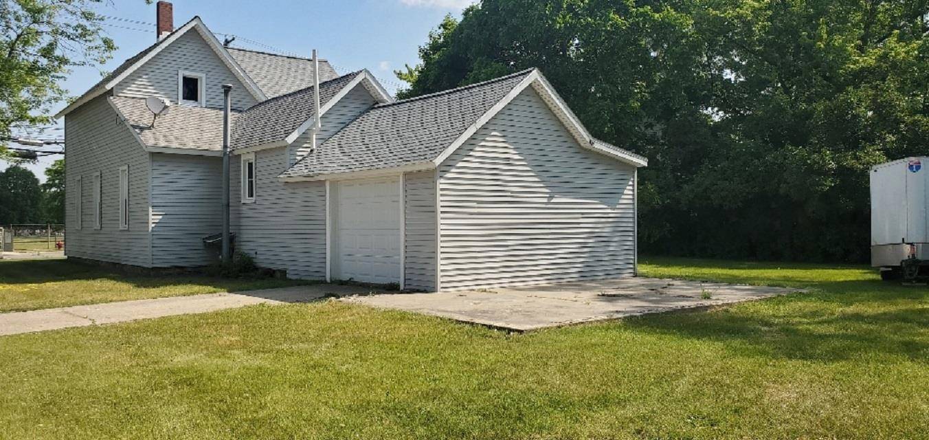 Mount Pleasant, MI 48858,921 W Broadway