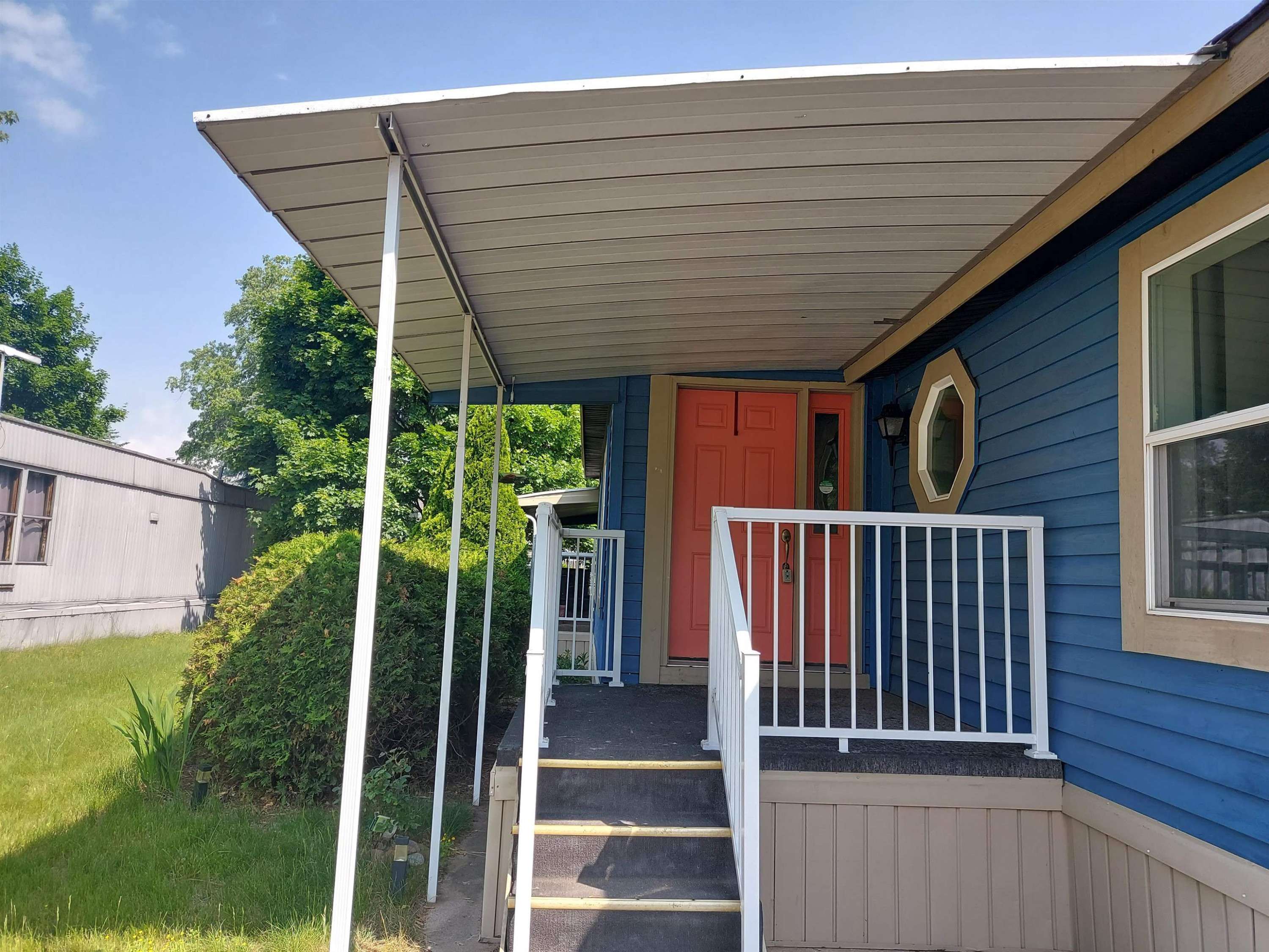 Traverse City, MI 49686,2779 Frank Street