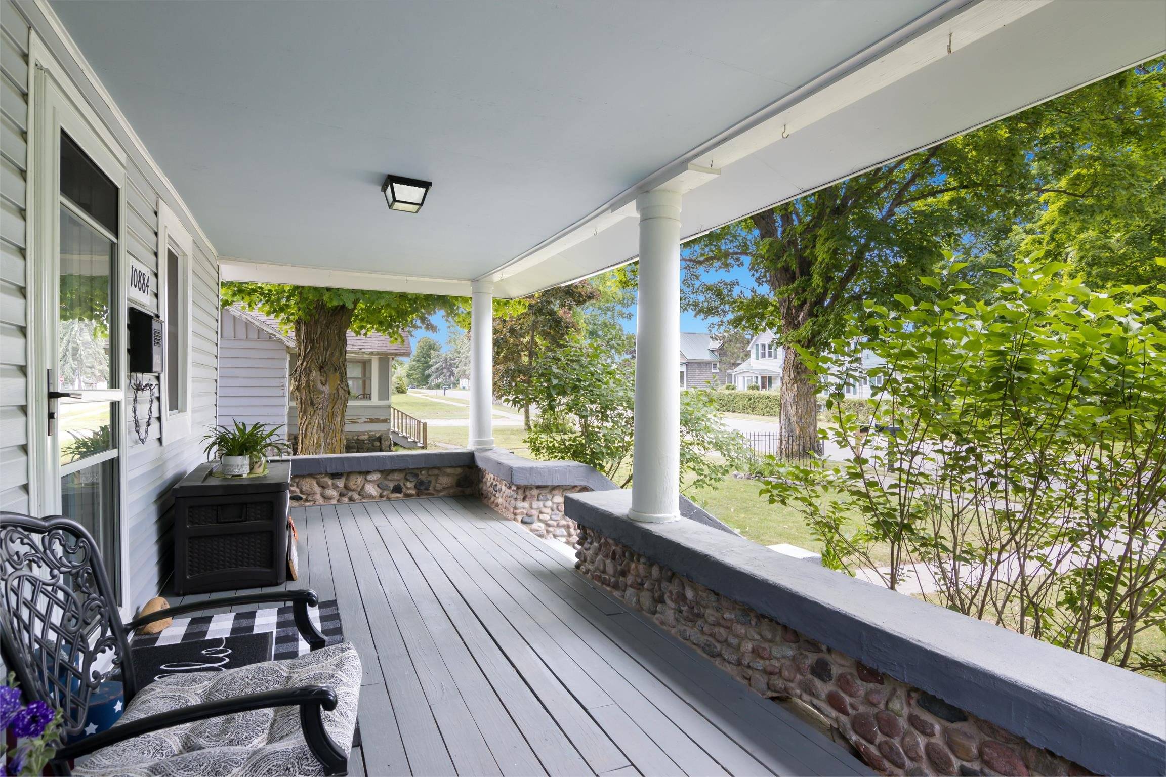 Honor, MI 49640,10884 Platte Street