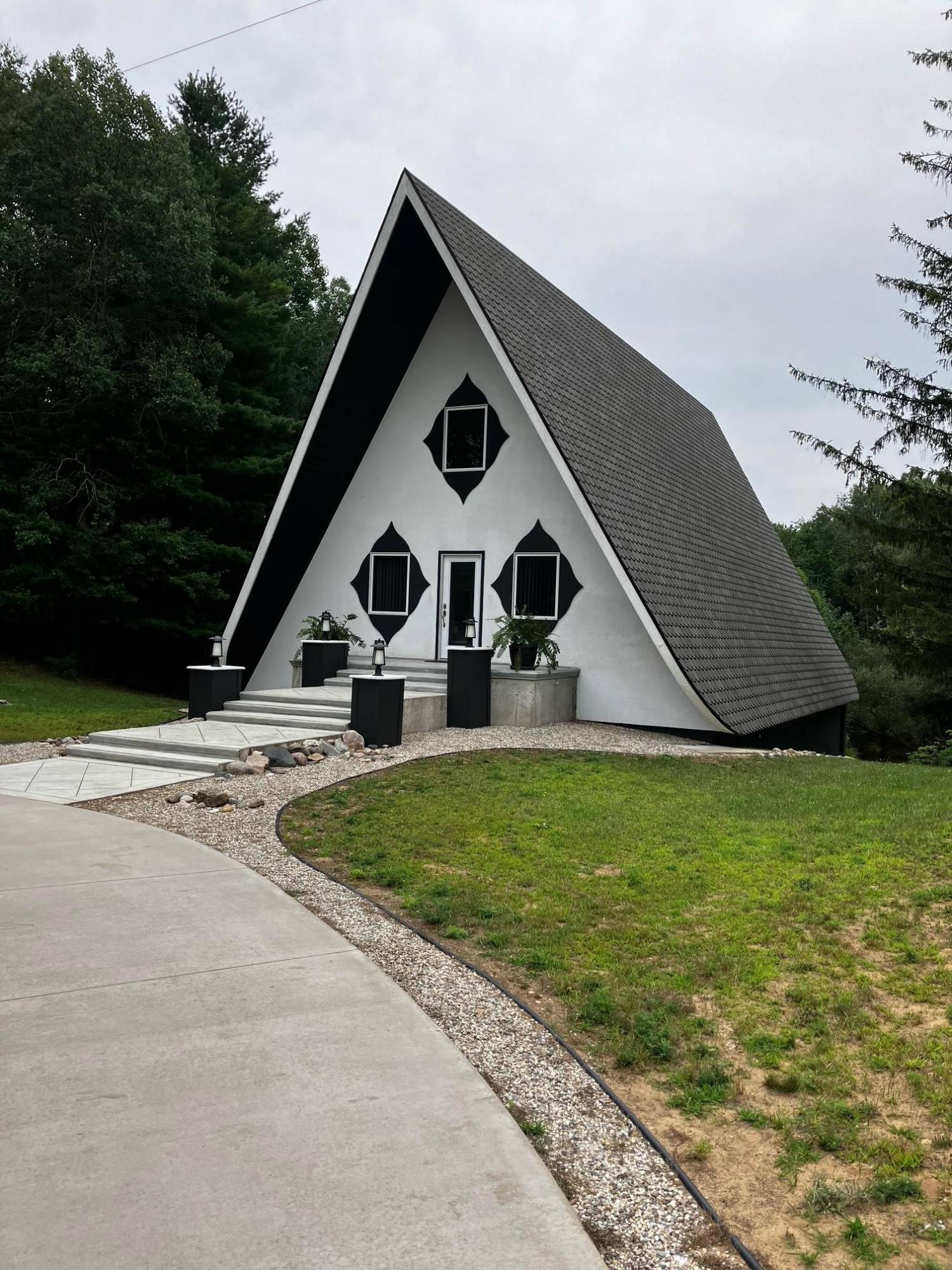 Farwell, MI 48622,726 E Ludington Drive