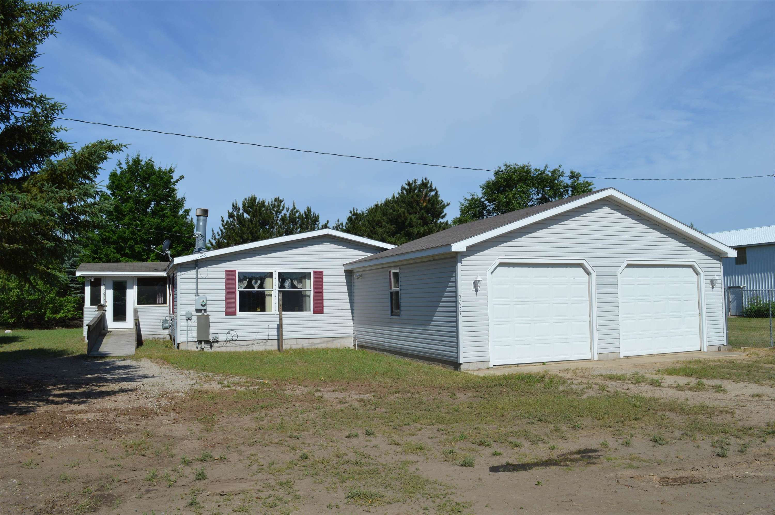 Rapid City, MI 49676,7657 NW Blake Avenue