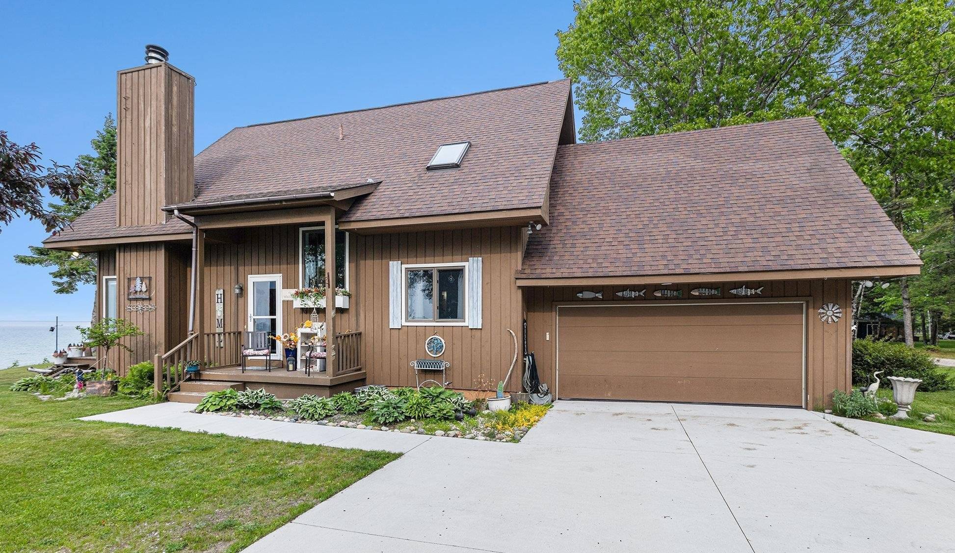Cheboygan, MI 49721,17244 Huron Bluff Avenue