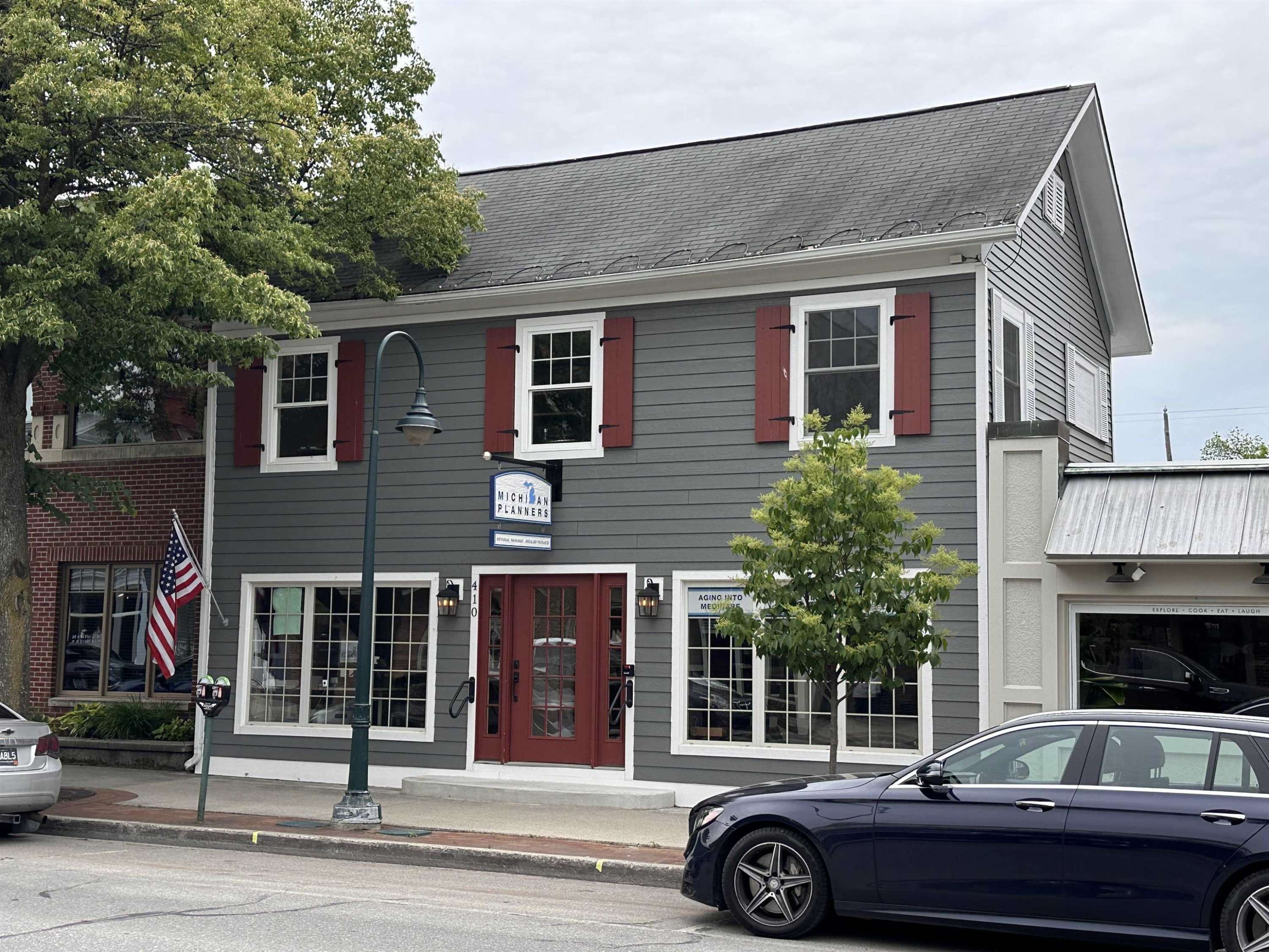 Traverse City, MI 49684,410 S Union Street
