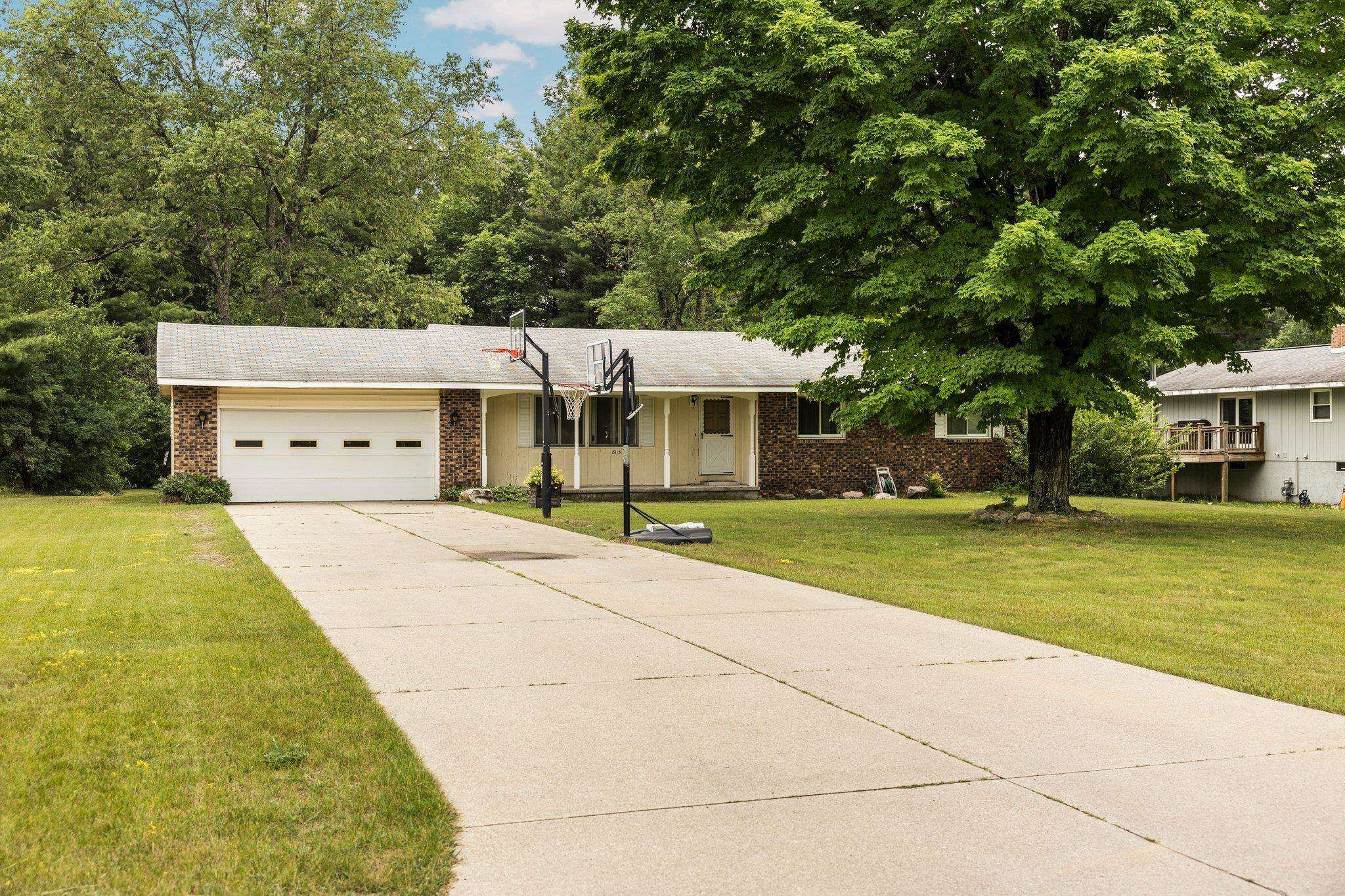 Cadillac, MI 49601,8113 Cherry