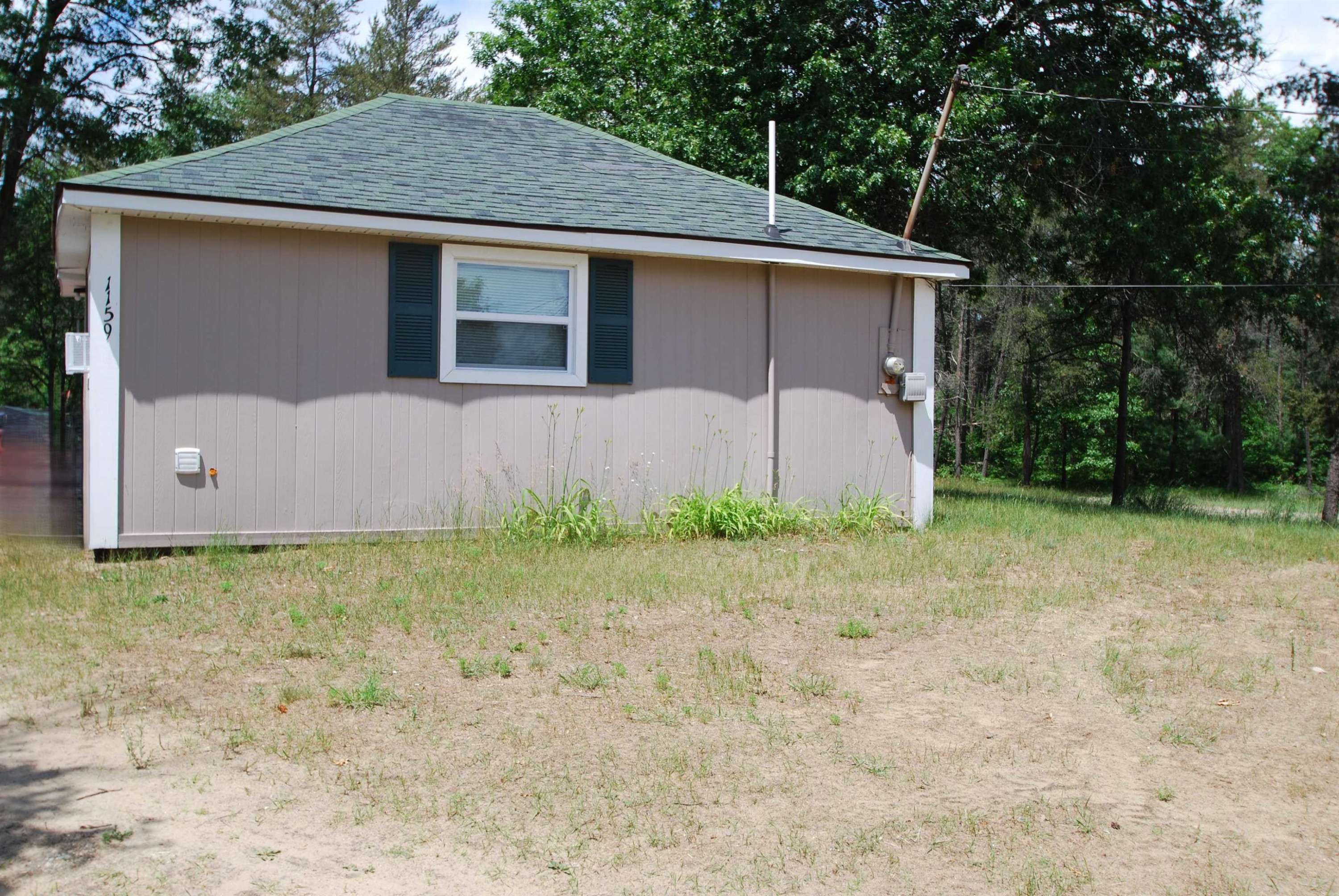 MI 48656,1159 Jones Road