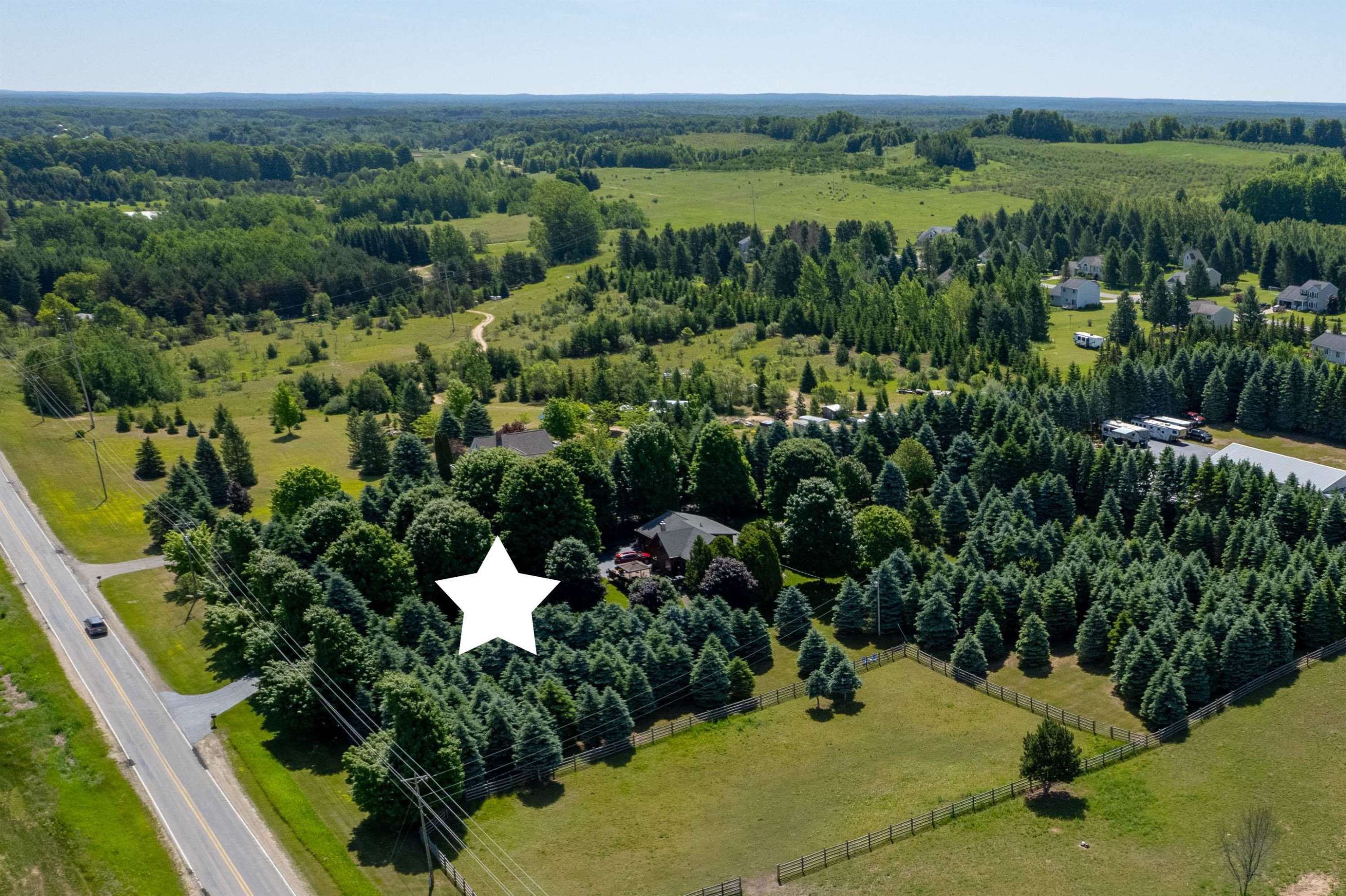 Traverse City, MI 49686,626 S Rusch Road