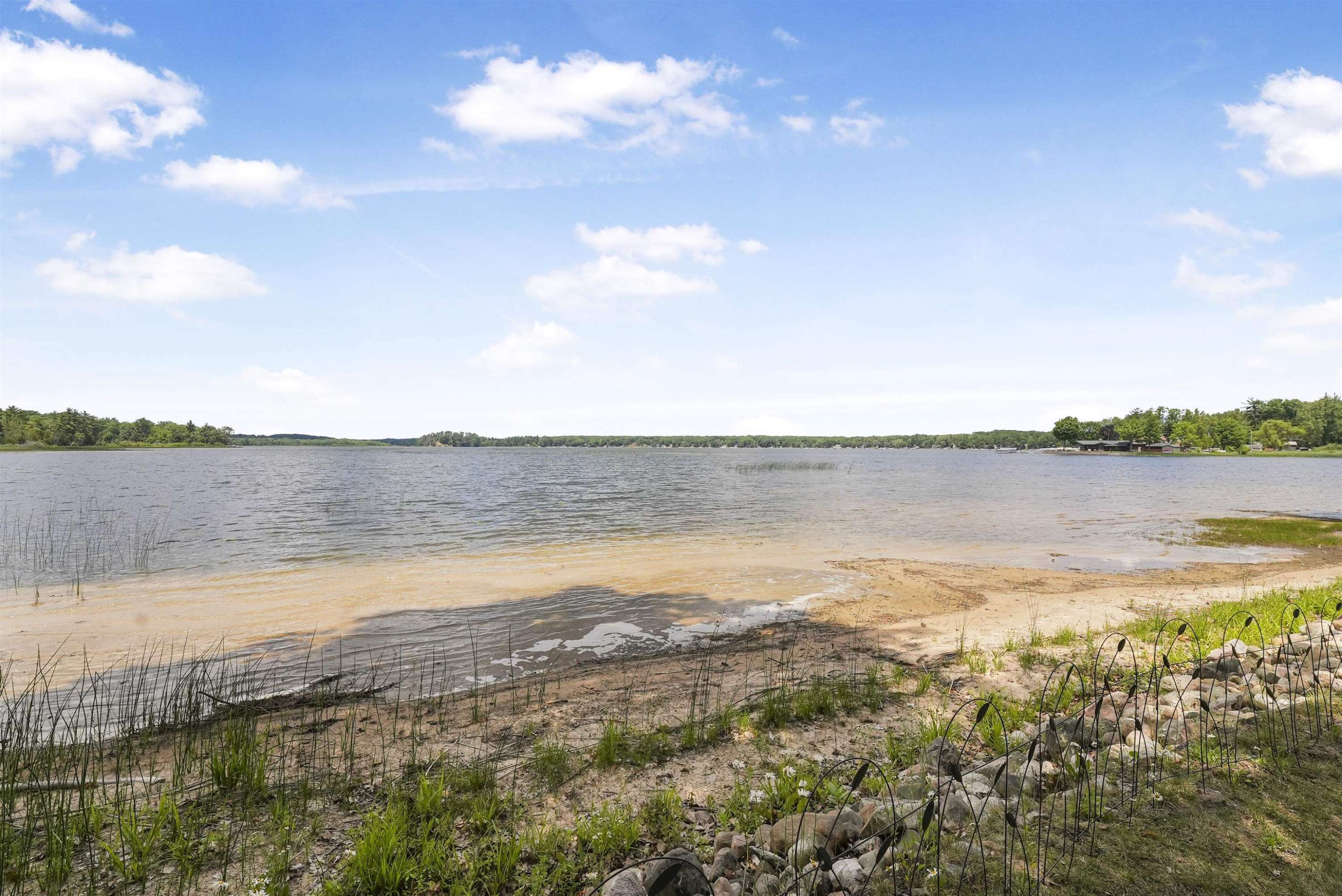 Lake City, MI 49651,930 S Oak Drive