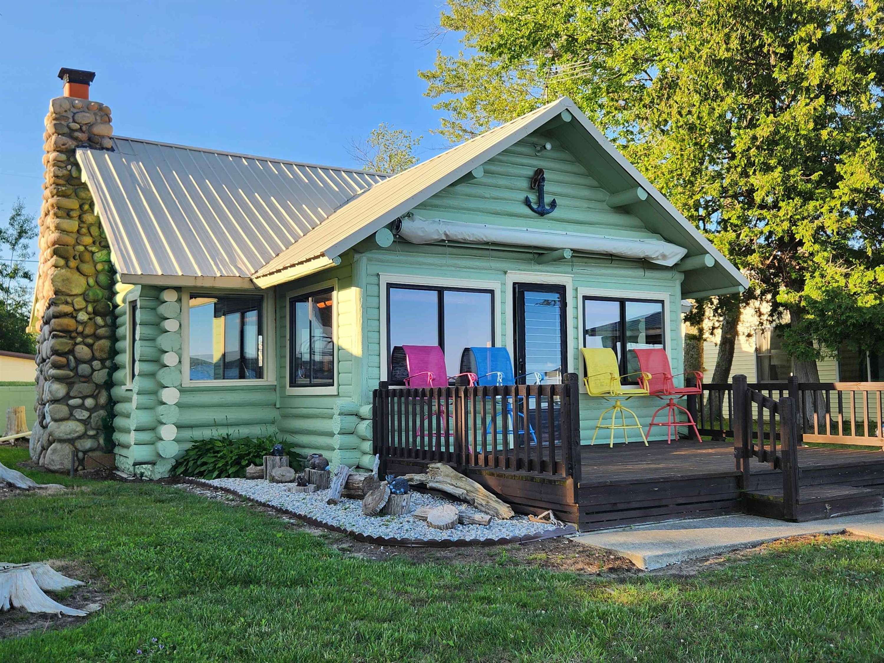 Grayling, MI 49738,9143 N Lakeshore Drive