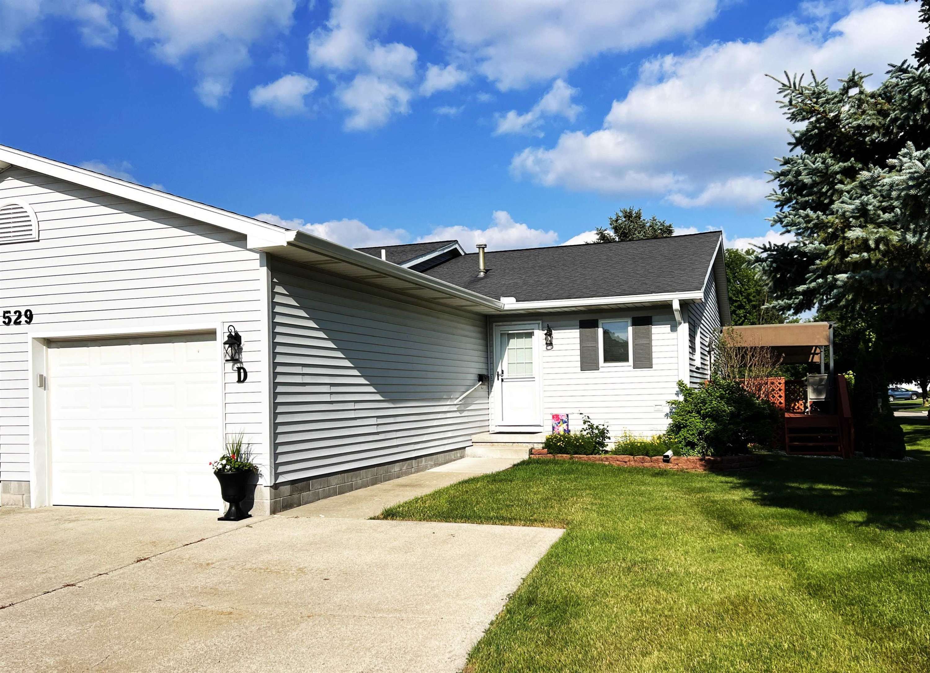 Mount Pleasant, MI 48858,1529 E East Gaylord Street