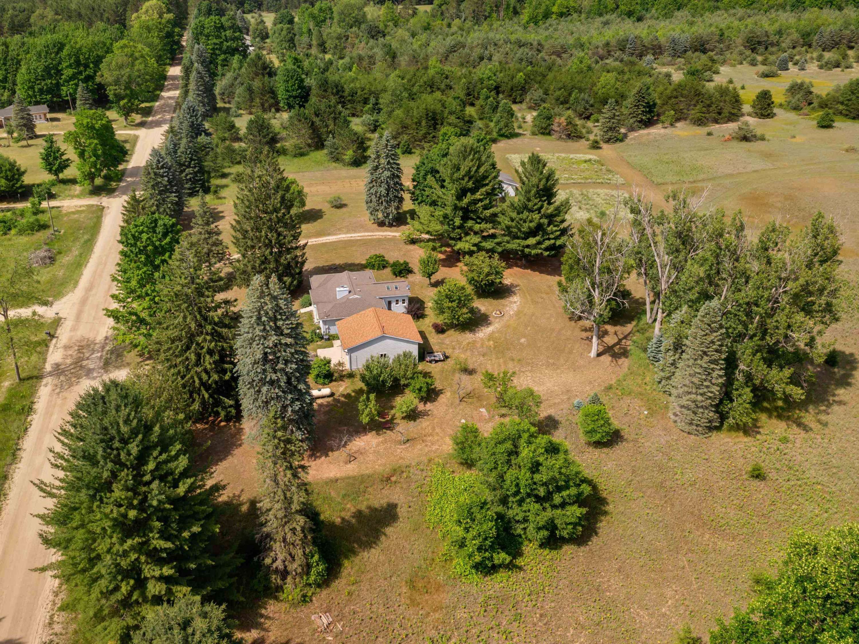 Thompsonville, MI 49683,3703 S Carmean Road