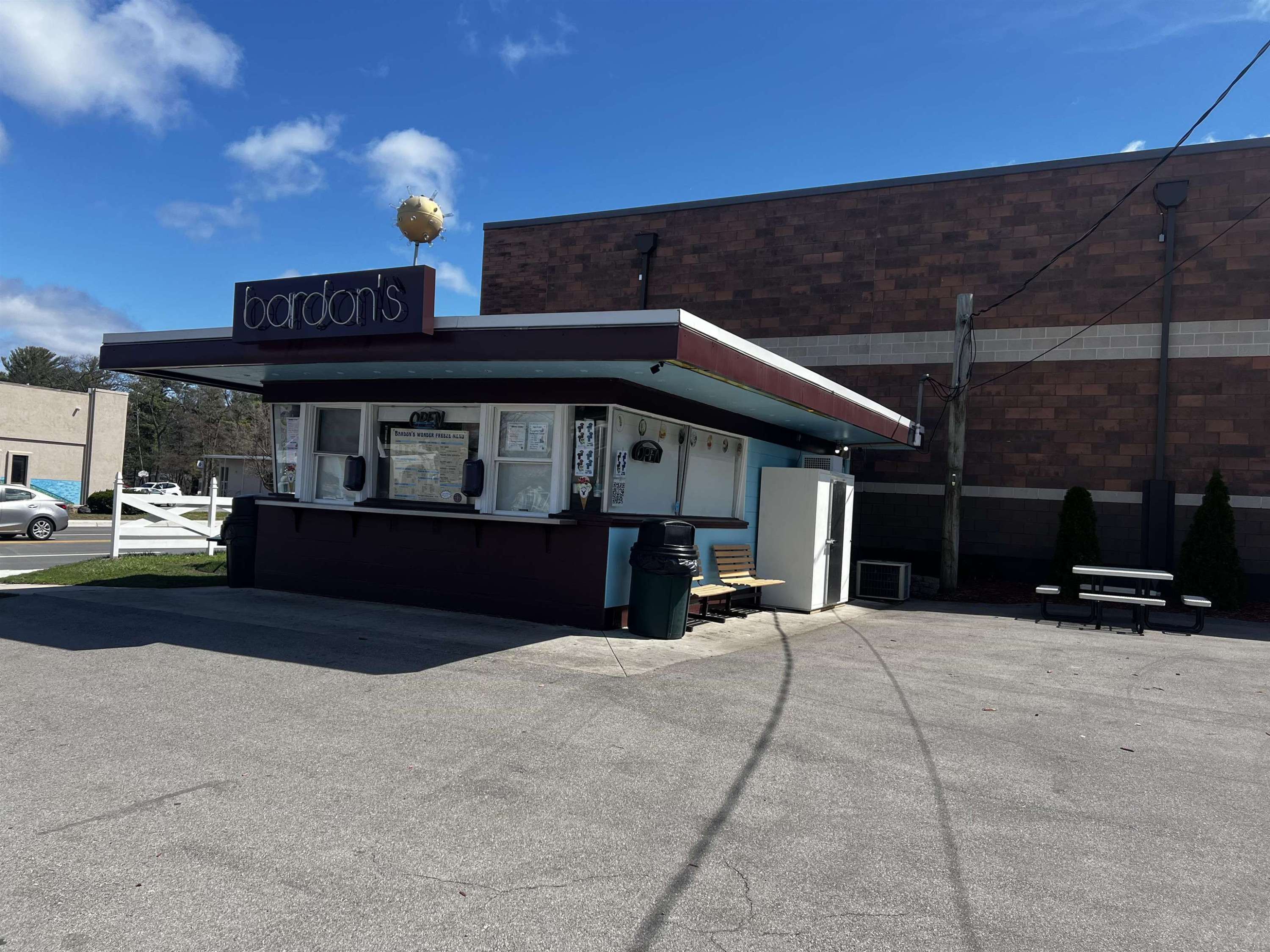 Traverse City, MI 49686,1100 E Front Street