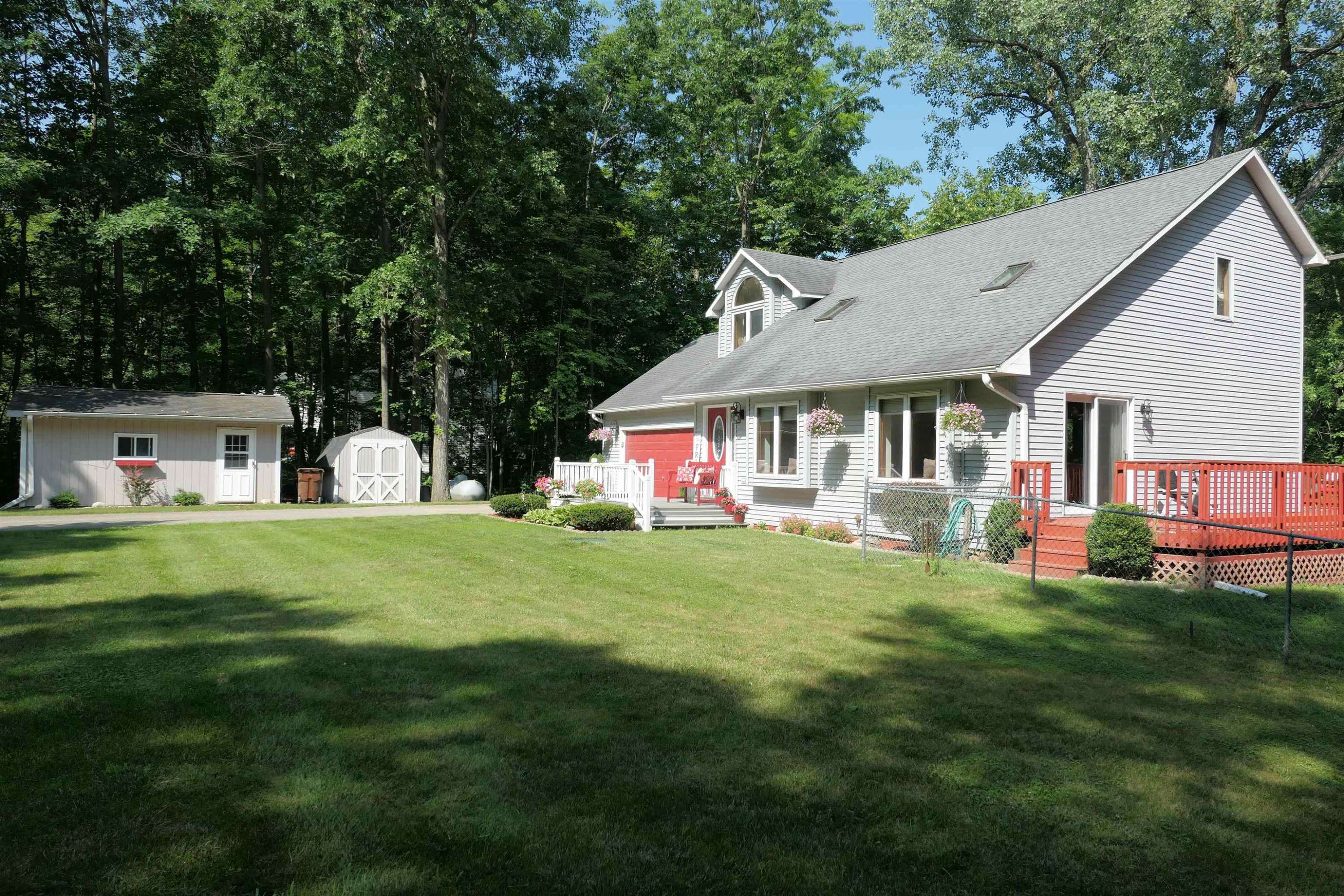 Mount Pleasant, MI 48858,8413 E Chippewa Trail