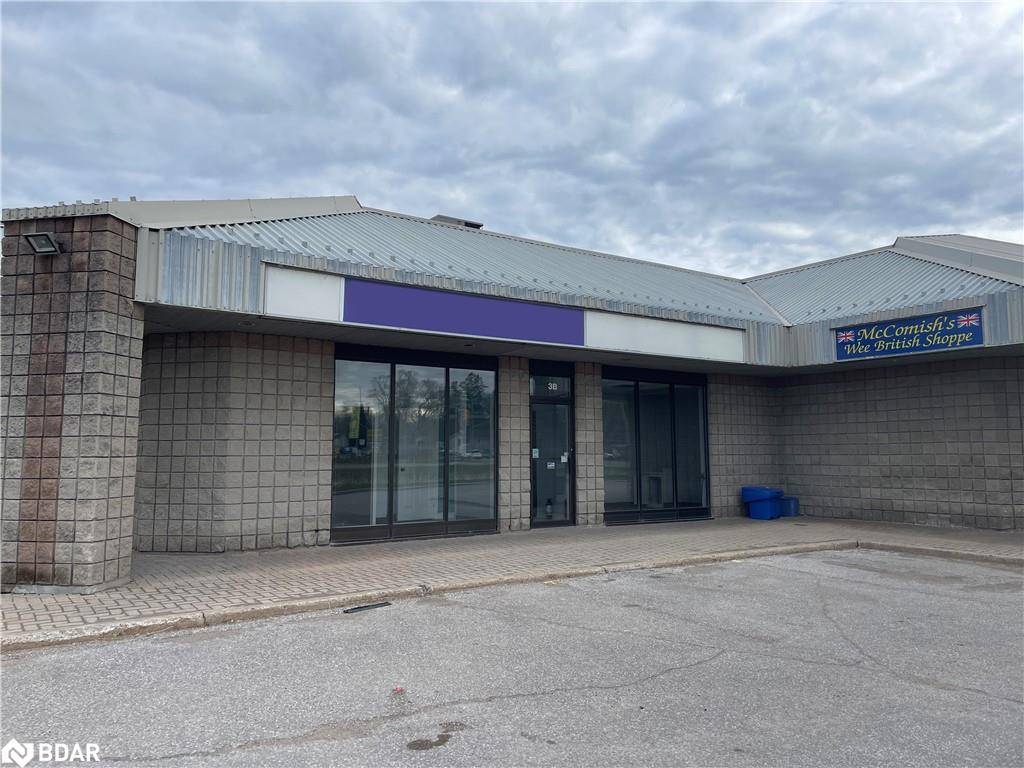 Orillia, ON L3V 5H4,575 West Street #3B