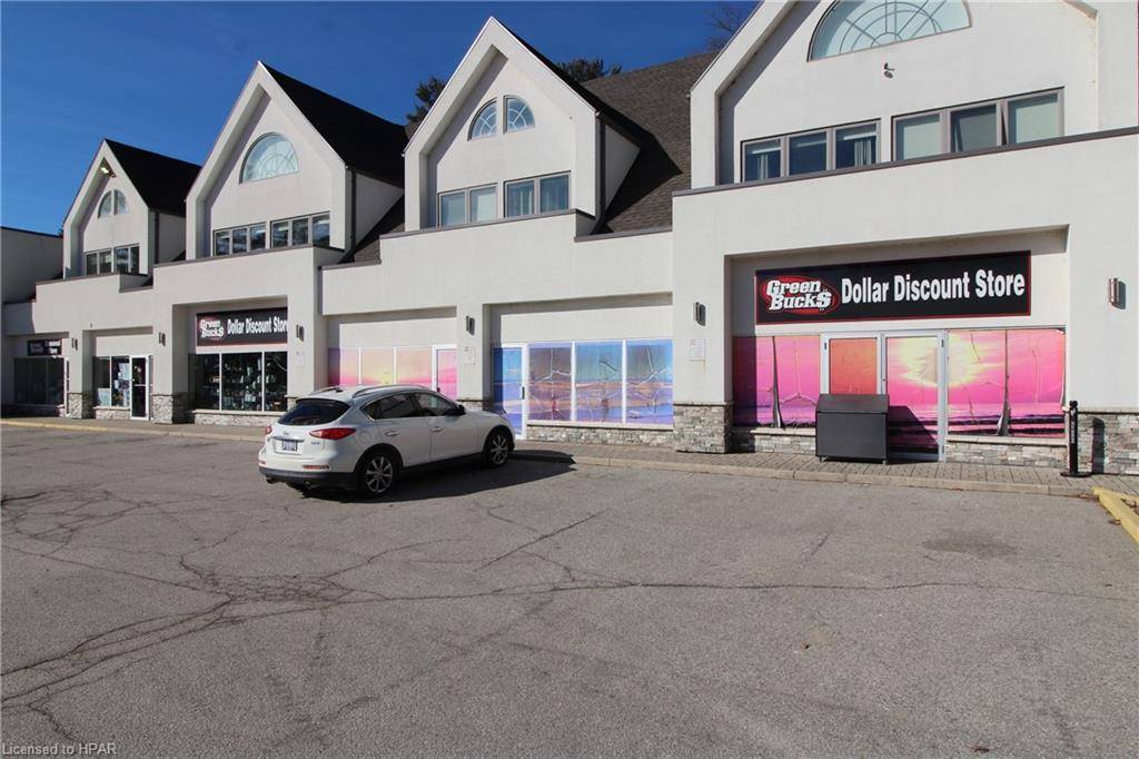 Grand Bend, ON N0M 1T0,99 Ontario Street S #2