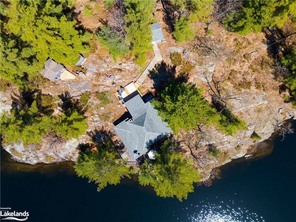 Gravenhurst, ON P1P 1R1,0 1 2gl (Gull) Island