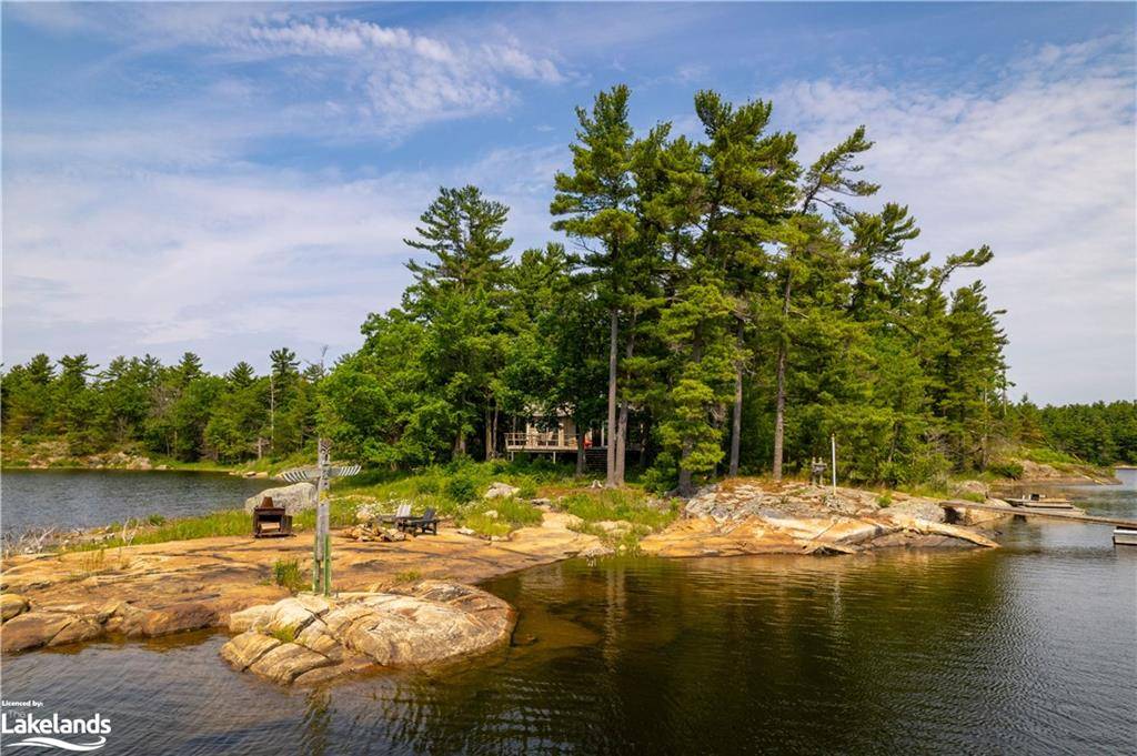 Honey Harbour, ON P0E 1E0,8034 Bone Island 1810 Georgian Bay S