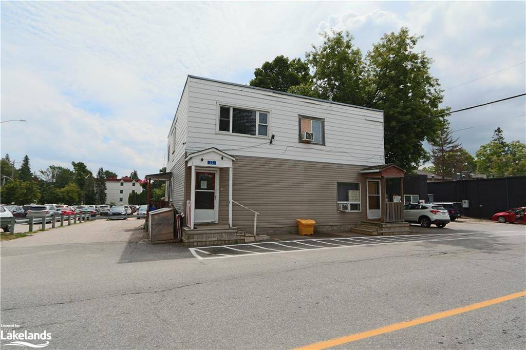 Bracebridge, ON P1L 1S3,12 Ann Street