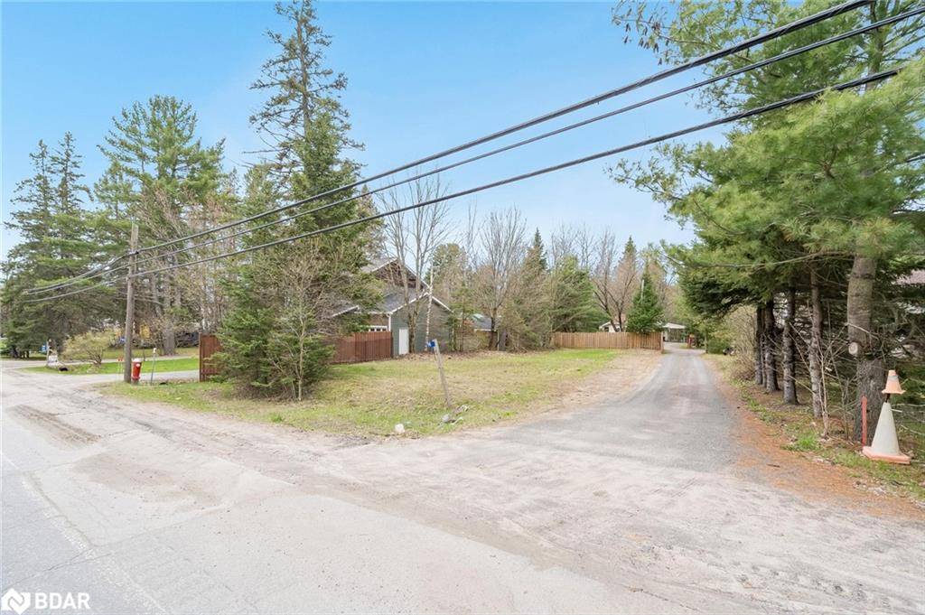 Huntsville, ON P1H 1E1,796 Muskoka Road 3