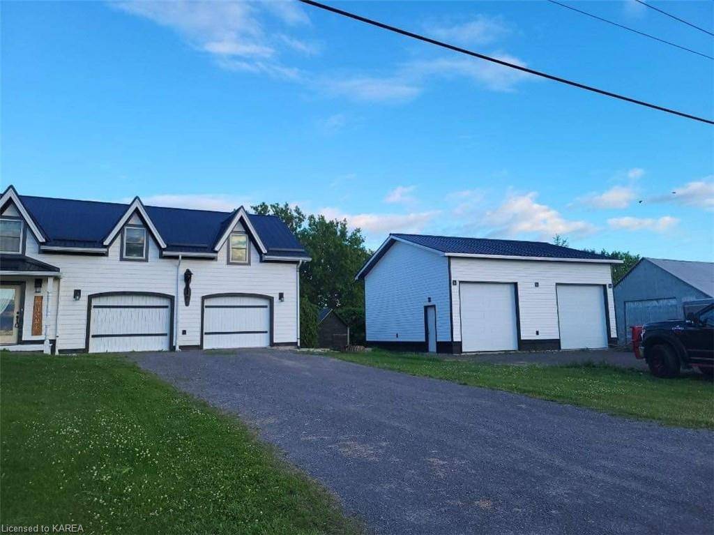 Napanee, ON K7R 3K8,7387 County Rd 9