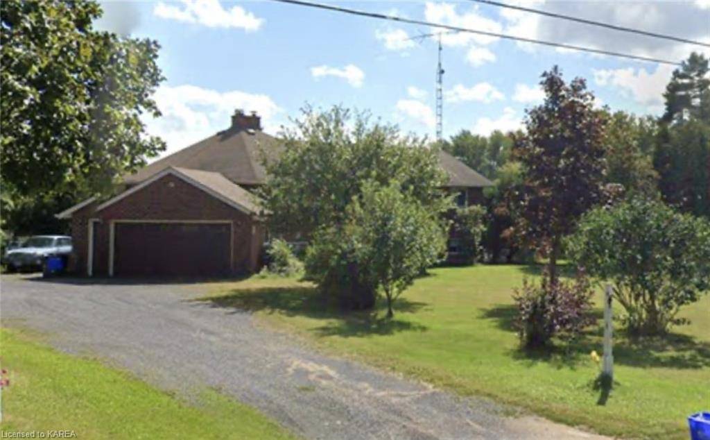 Napanee, ON K7R 3L1,9358 County Road 2