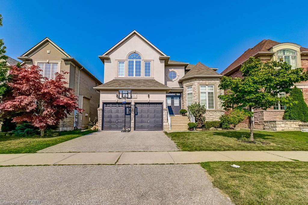 Oakville, ON L6H 7V6,1523 Arrowhead Road