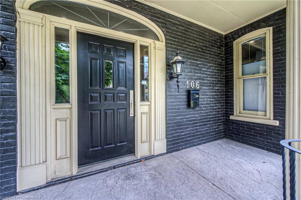 Kitchener, ON N2H 4Z4,106 Young Street W