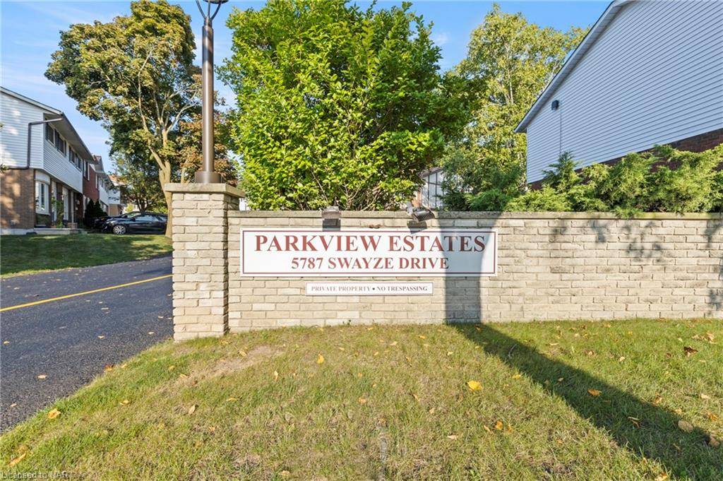 Niagara Falls, ON L2J 3W3,5787 Swayze Drive #24