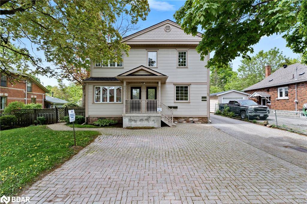 Orillia, ON L3V 5W5,31 Frederick Street