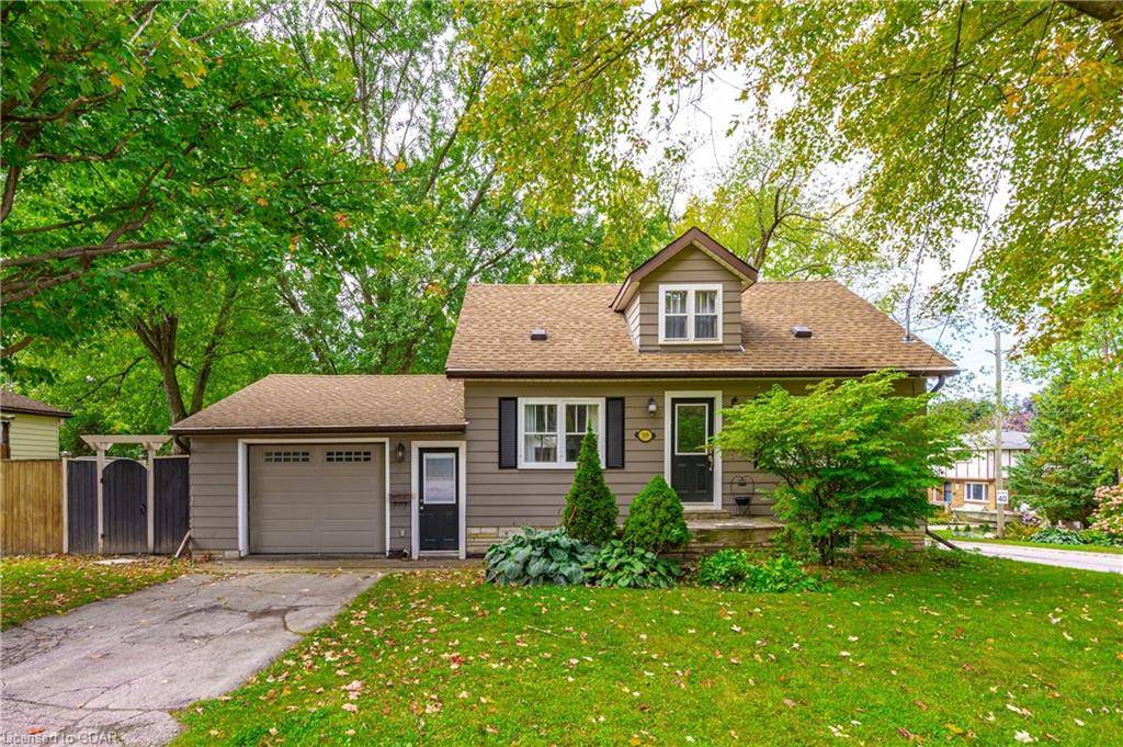 Fergus, ON N1M 2E2,399 Herrick Street N