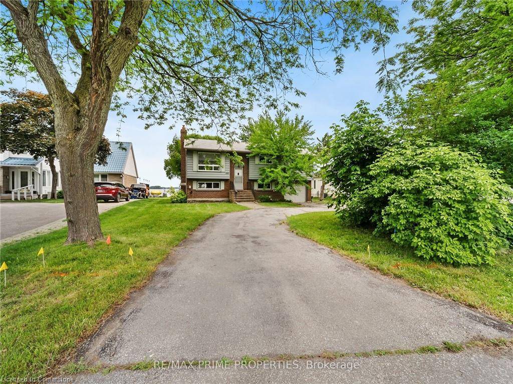 Orillia, ON L3V 6R2,691 Glen Crescent