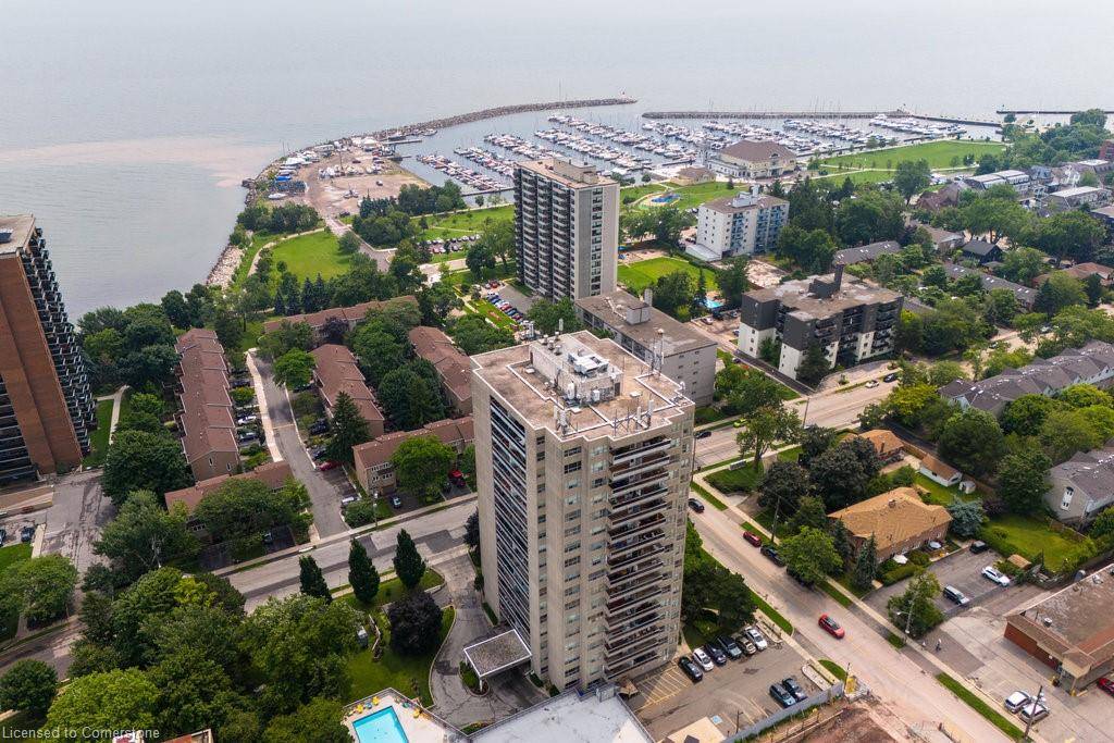 Oakville, ON L6L 5K1,2263 Marine Drive #501