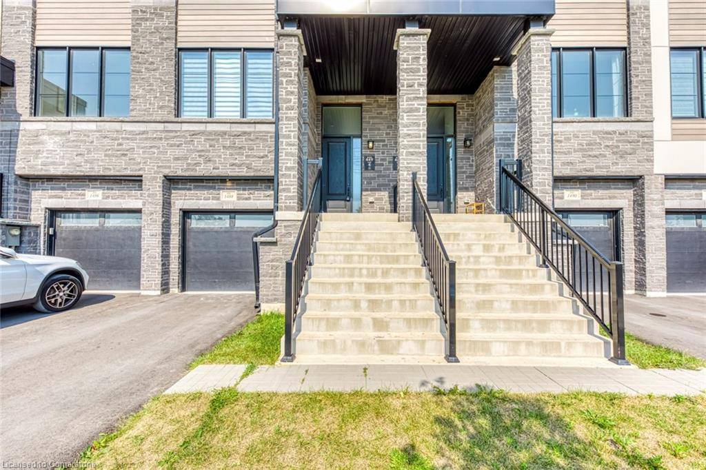 Oakville, ON L6M 5L3,1488 Yellow Rose Circle