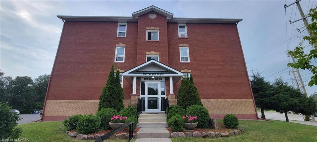 Gananoque, ON K7R 3C6,550 Talbot Place #404