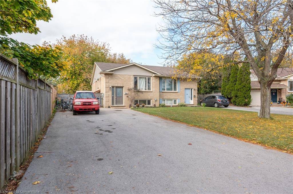 Beamsville, ON L0R 1B5,4566 Leawood Court