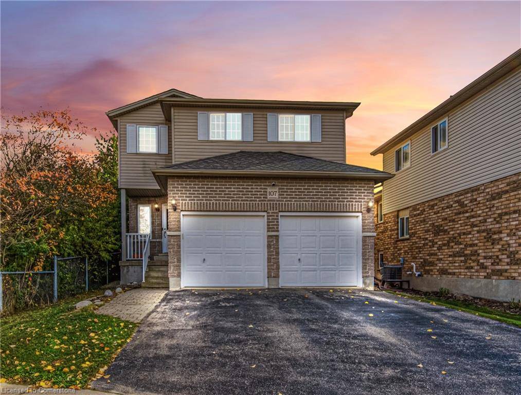 Kitchener, ON N2B 3X1,107 Glencliffe Court