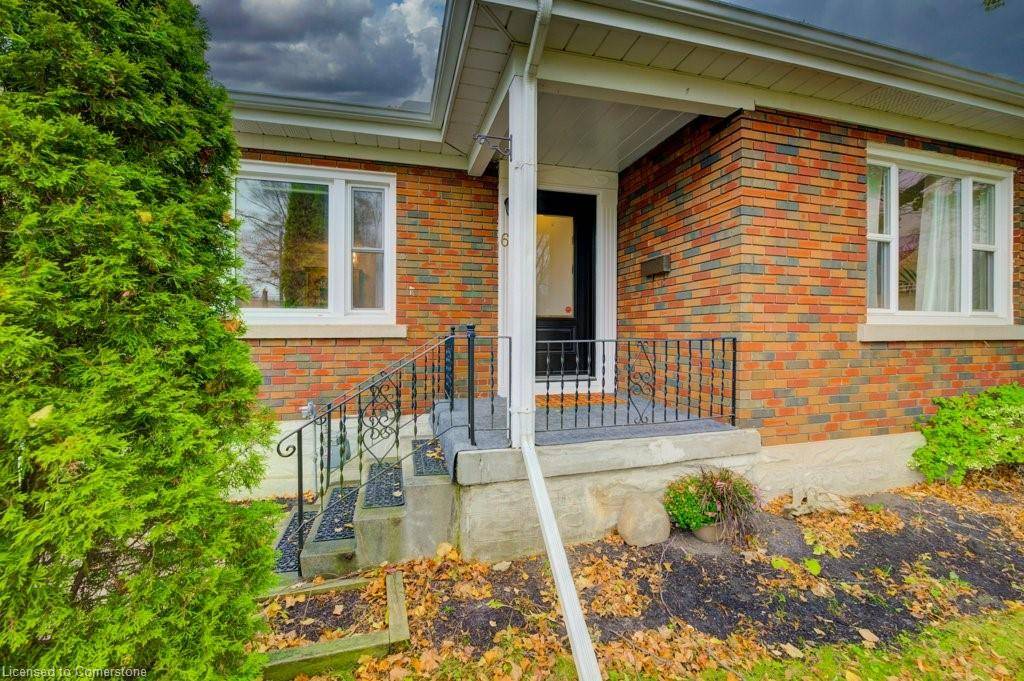 Kitchener, ON N2H 3M1,65 Sheldon Avenue N