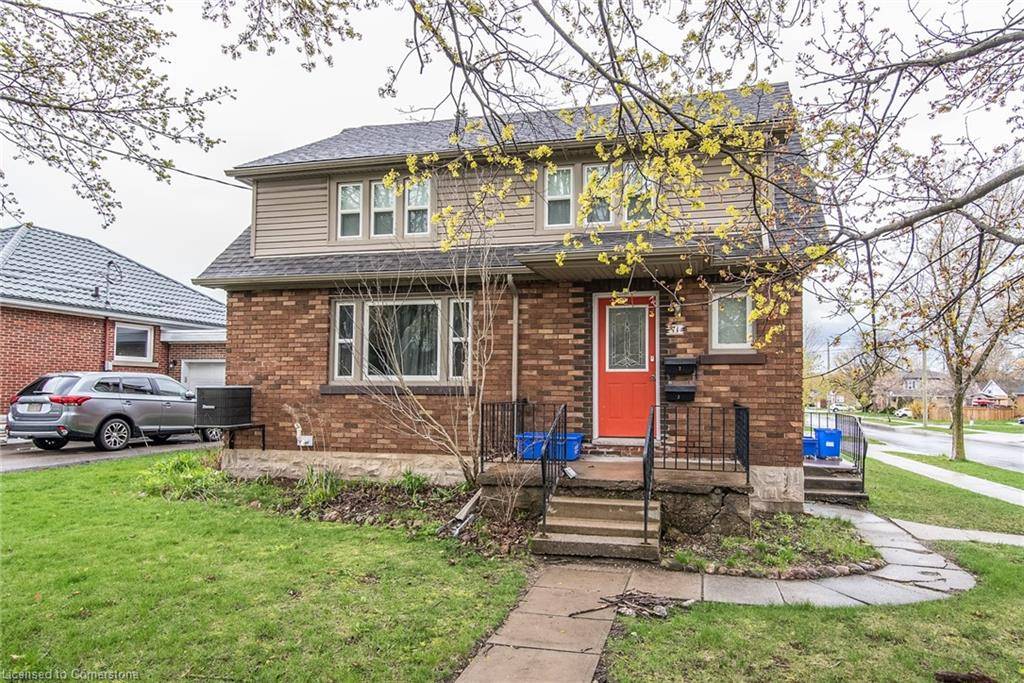 Kitchener, ON N2B 1Z8,71 Ethel Street