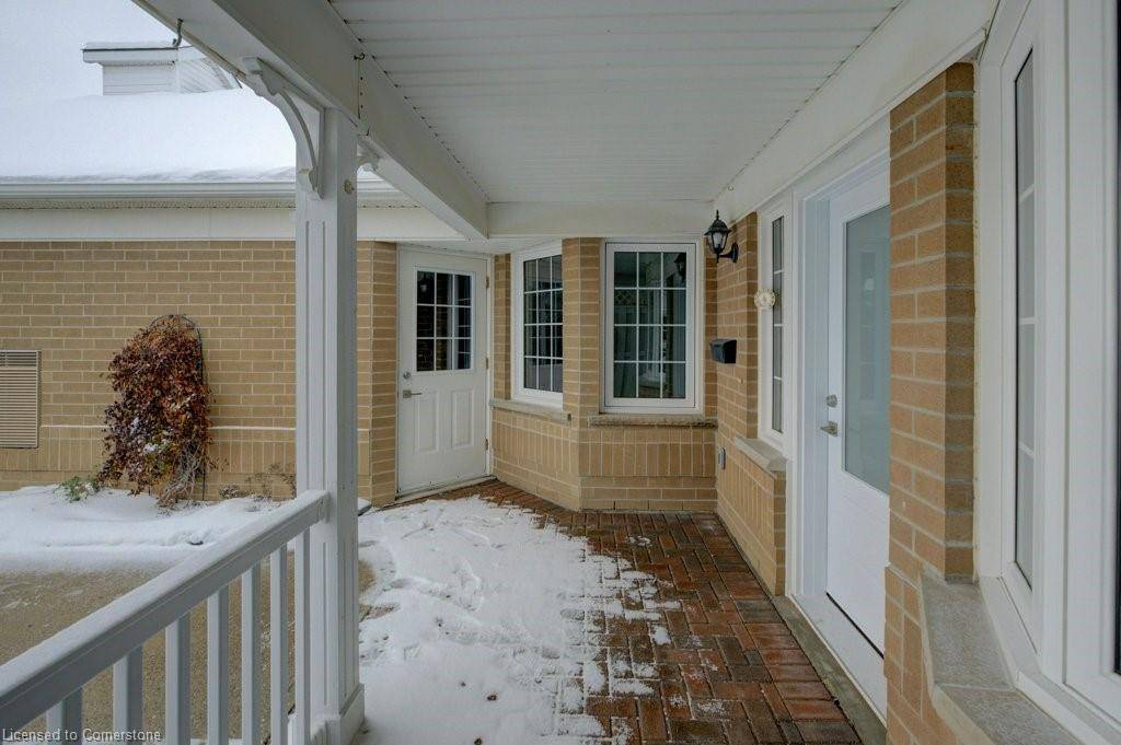 Waterloo, ON N2L 6L1,139 Father David Bauer Drive #50
