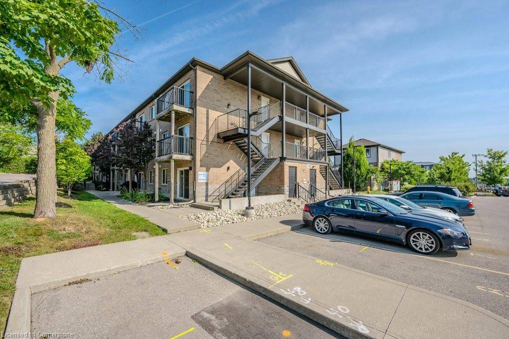 Kitchener, ON N2E 0G3,185 Windale Crescent #6C