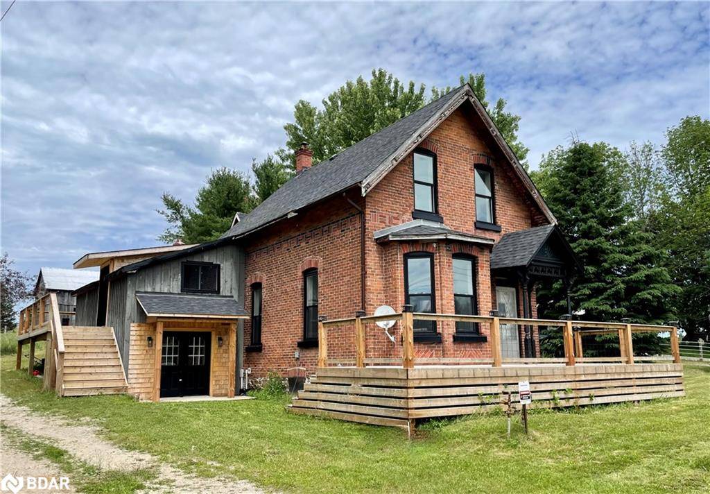 Oro-medonte, ON L0L 1T0,1998 Old Barrie Road East Road E