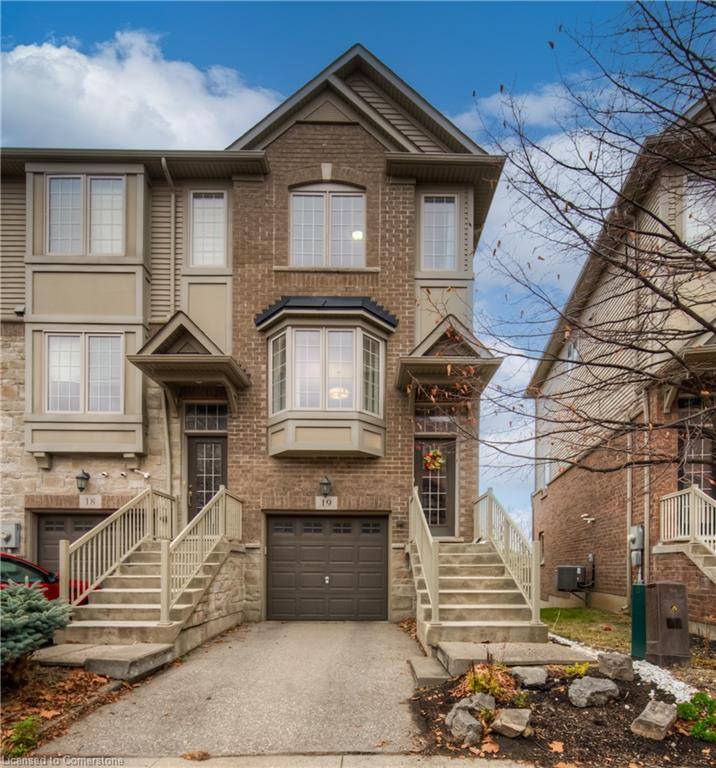 Kitchener, ON N2M 0A5,342 Mill Street #19