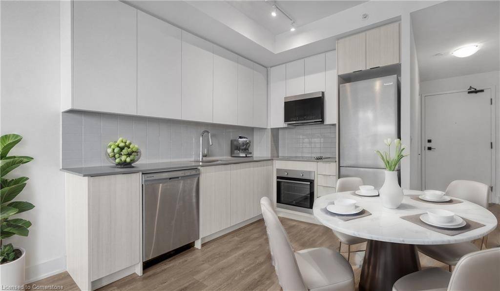 Oakville, ON L6H 3R7,2481 Taunton Road #603