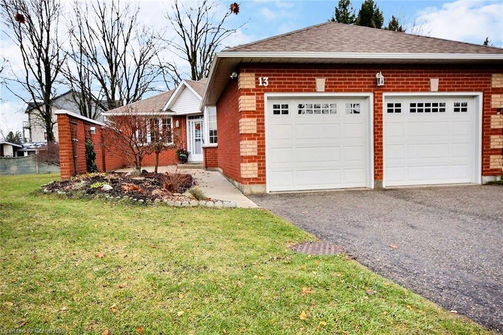 Cambridge, ON N1T 1P5,85 Beasley Crescent #13