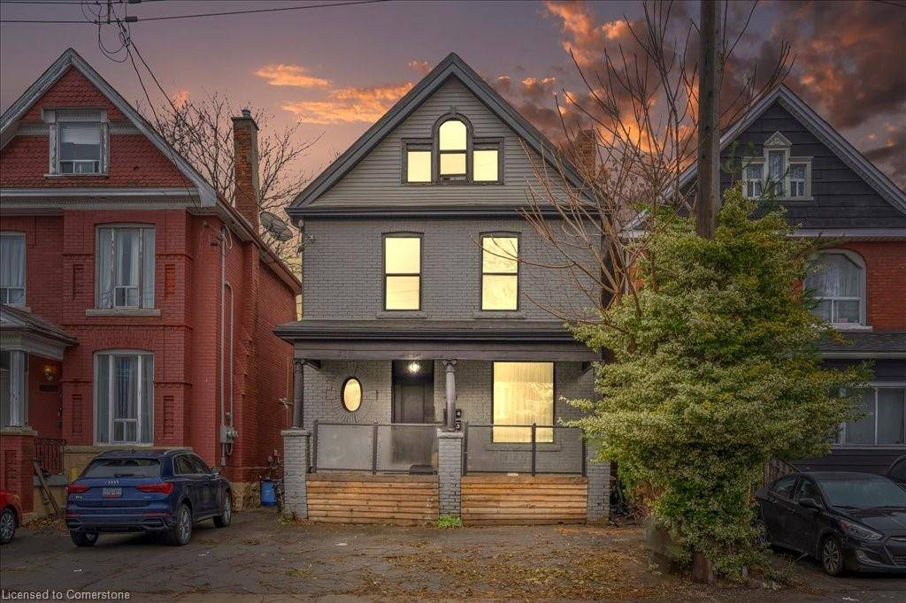 Hamilton, ON L8L 1R3,480 King William Street
