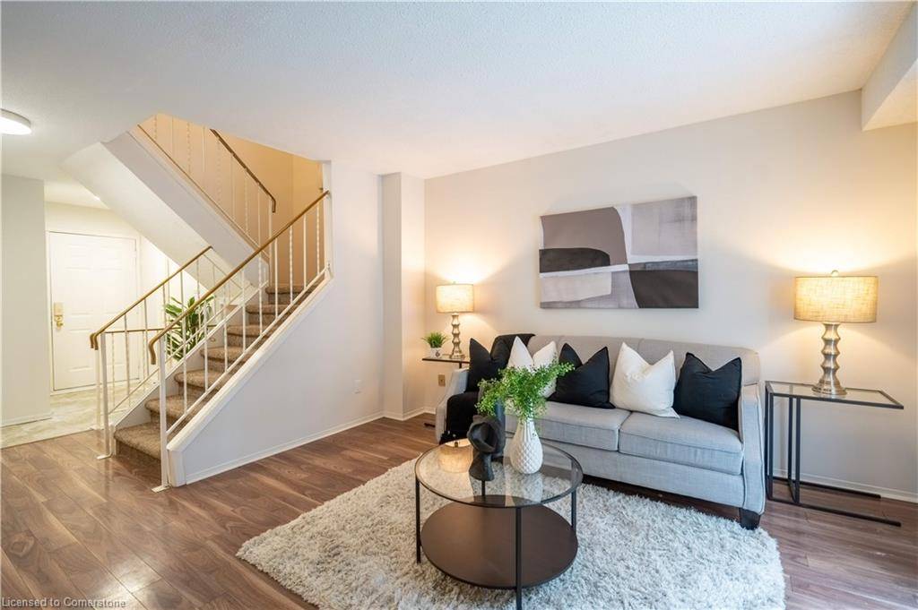 Woodstock, ON N4V 1A5,171 Ferguson Drive #5