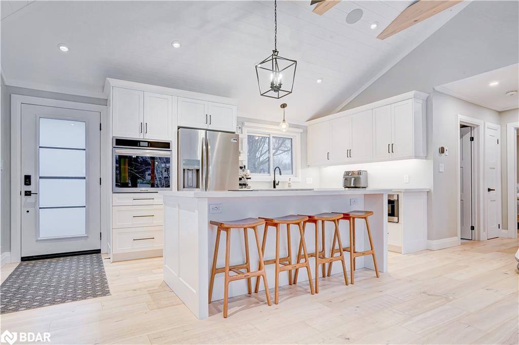 Severn, ON L3V 0V8,2624 Westshore Crescent